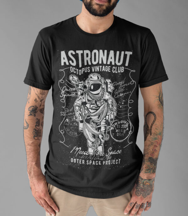 Astronaus Octopus Space Animal Graphic T-shirt