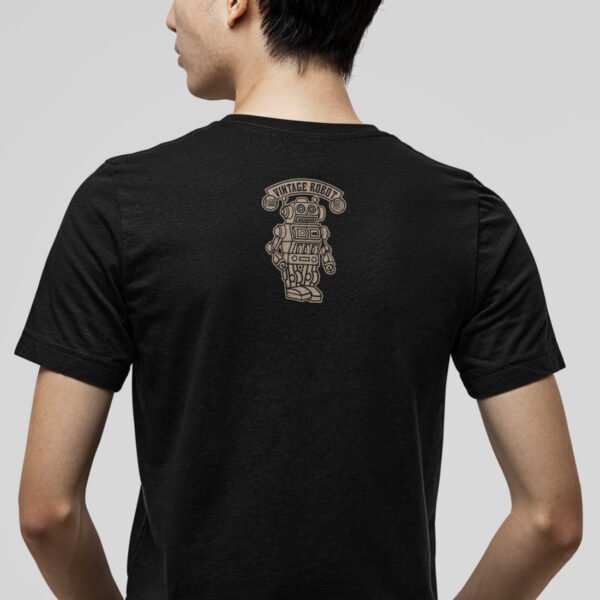 Retrobo Classic Robot Vintage Graphic T-shirt - Image 4