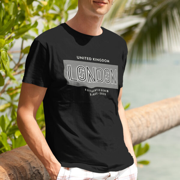 London3 Typography Graphic T-shirt