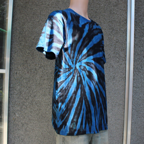 Blue Spiral Reverse Tie Dye T-shirt