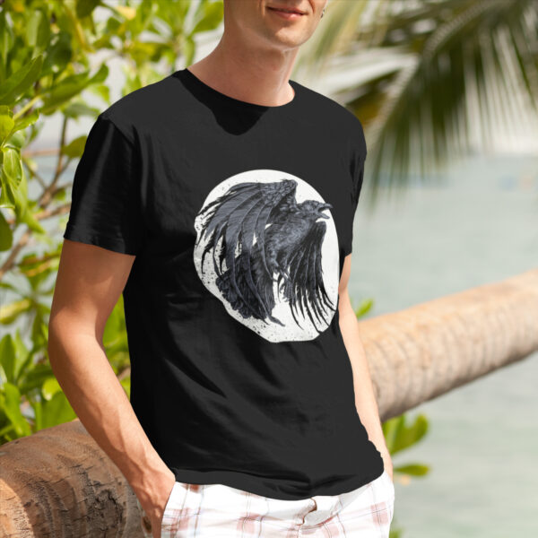 Crow Animal Vintage Graphic T-shirt - Image 2
