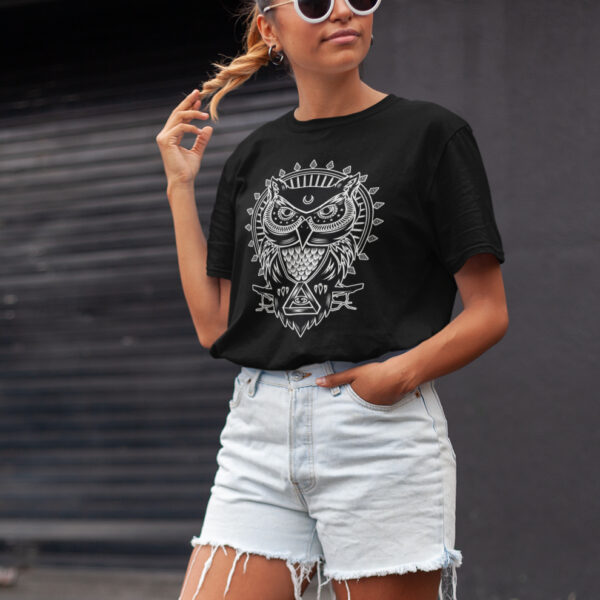 OWL Line Art Animal Graphic T-shirt - Image 3