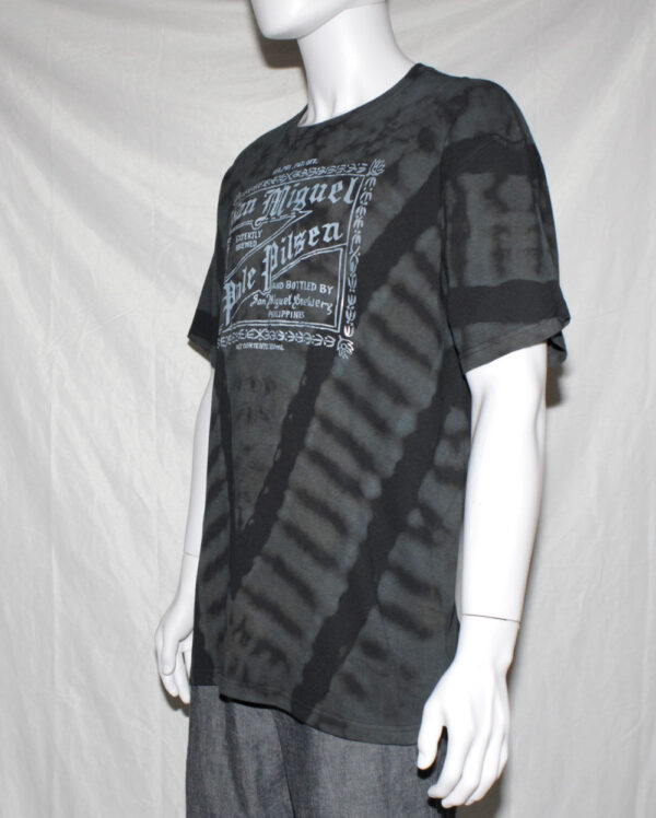 V Pattern Reverse Tie Dye T-Shirt - Image 2